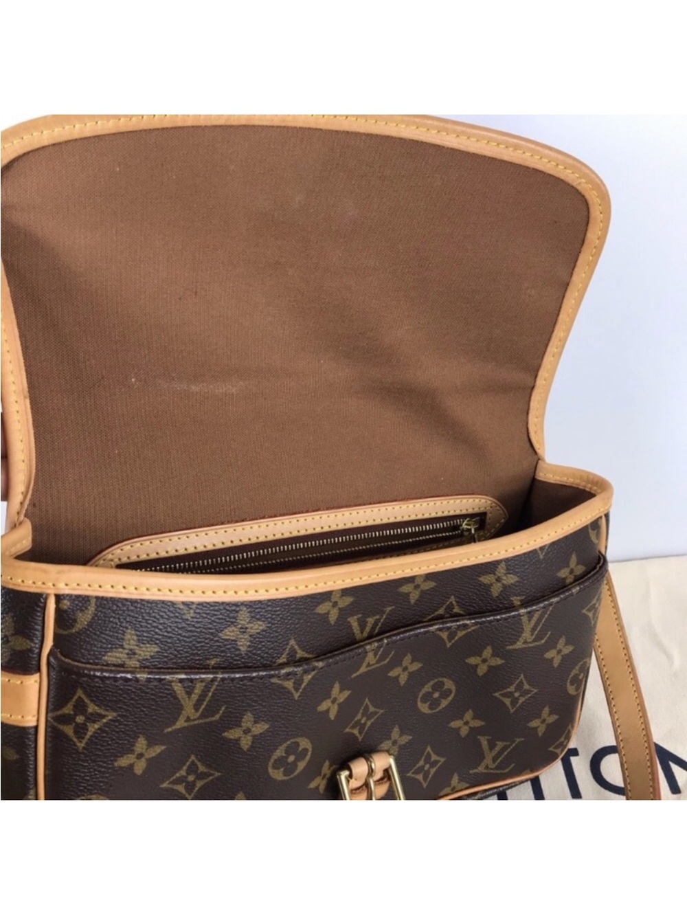 Louis Vuitton Monogram Canvas Crossbody sologne - Picture 3 of 11
